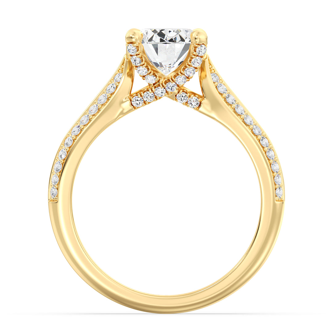 Oval-Cut Lab-Grown Diamond Engagement Ring with Pavé Band in 18K Yellow Gold, featuring a classic 4-claw setting and shimmering round diamonds
